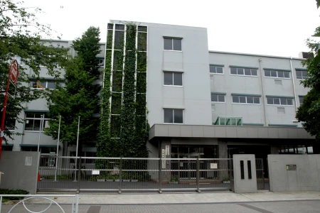 東京都立桜修館中等教育学校の画像