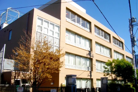 順天堂大学系属理数インター中学校の画像