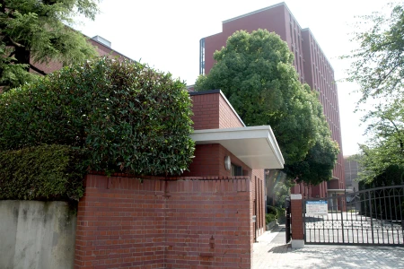 中央大学附属中学校の画像