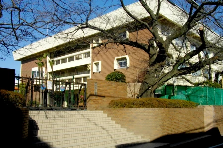 清明学園中学校の画像