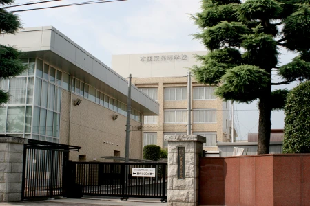 本庄東高等学校附属中学校の画像