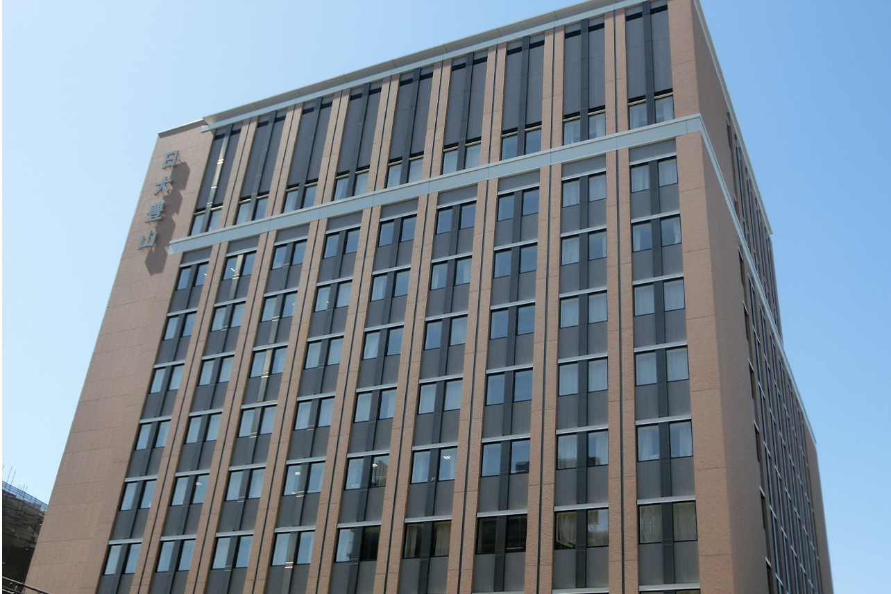 日本大学豊山中学校