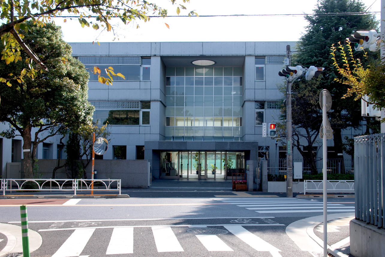 鷗友学園女子中学校